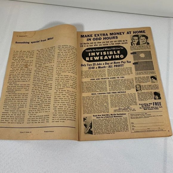 Vintage 1968 Oct Washington Post TV Channel Guide Magazine Strutting w/ Mitzi - Picture 2 of 2